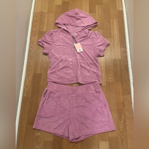Juicy Couture Jackets & Blazers - New Juicy Couture 2 Piece Velour Hoodie & Shorts Set Hot Pink Size L Retail NWT